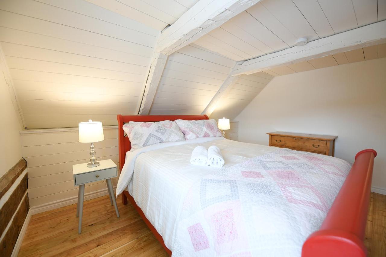 La Maison Bleue Saint-Ferreol-les-Neiges Екстер'єр фото